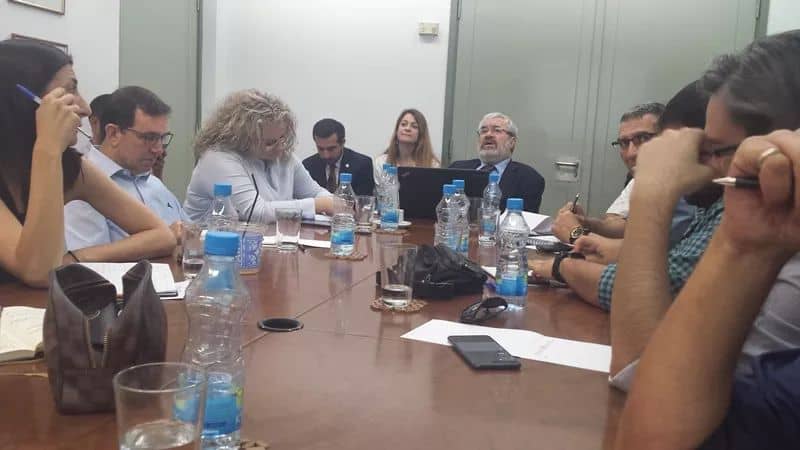 aoz kypros epixeirhmata 01