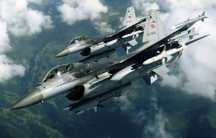 toyrkiki epithetikotita ellinikes gkafes 01