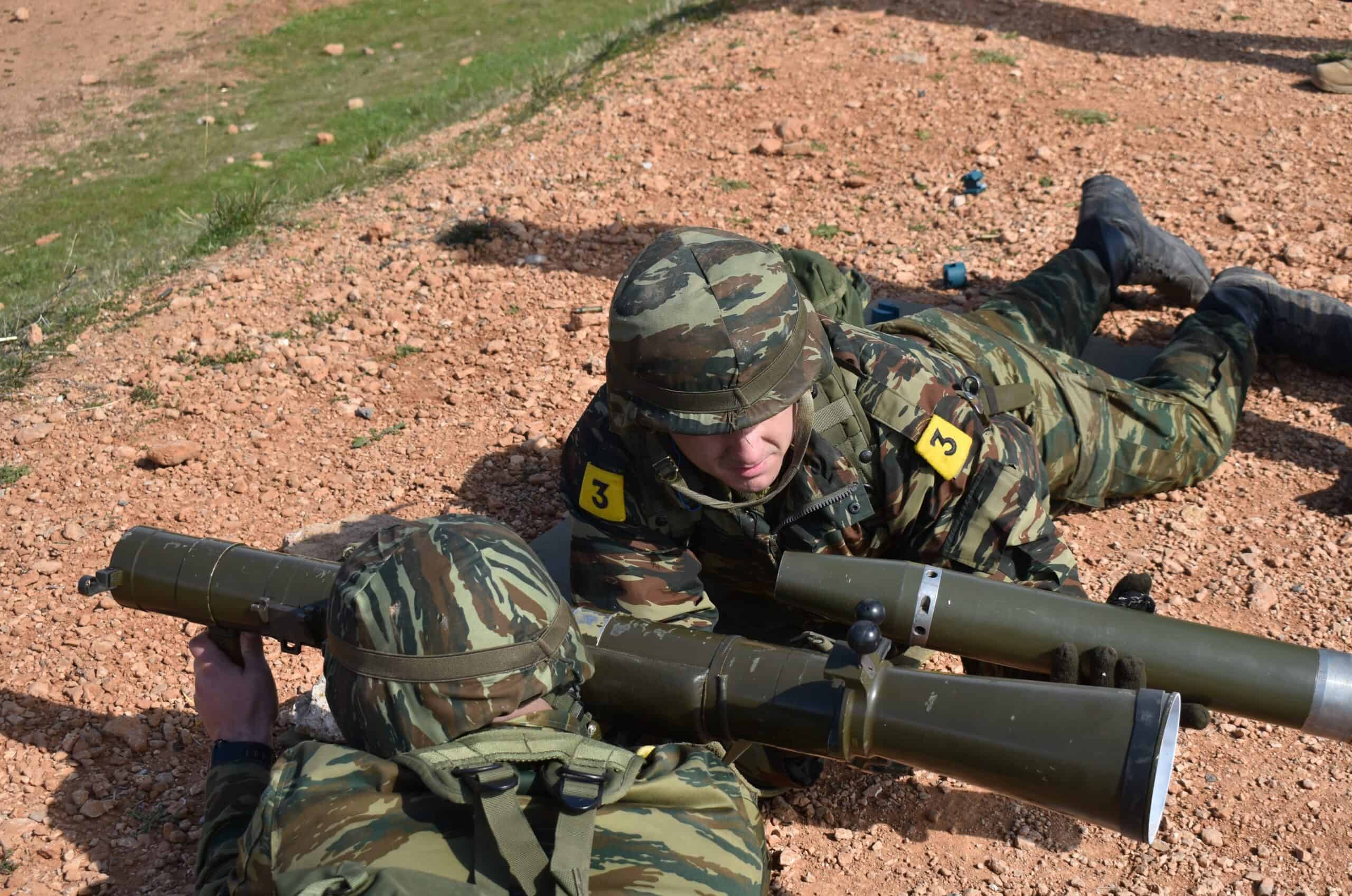 stratiotiki scholi eyelpidon entyposiaka plana apo tin cheimerini ekpaideysi sto keoach 01