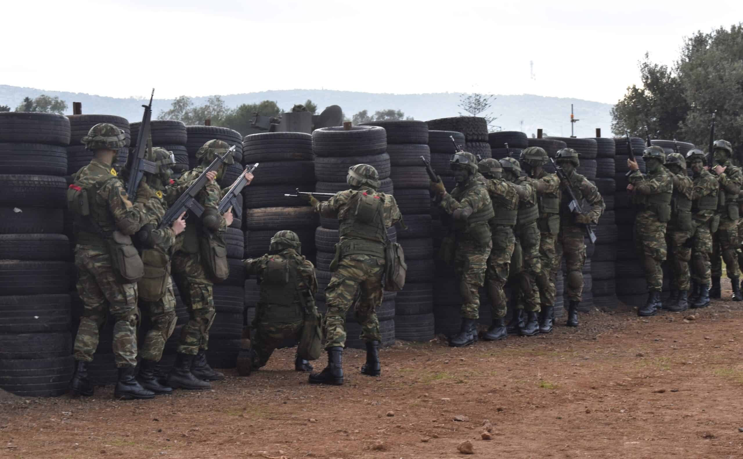 stratiotiki scholi eyelpidon entyposiaka plana apo tin cheimerini ekpaideysi sto keoach 01