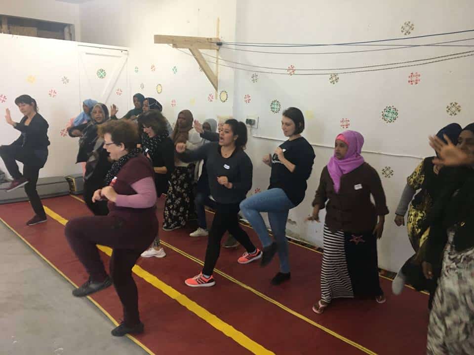 mko asterias polemikes texnes se metanastes 01