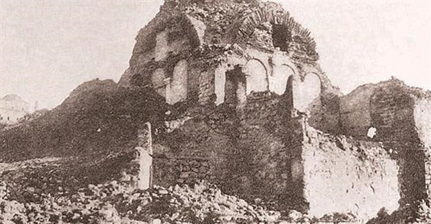 akgyra ths elladas 01